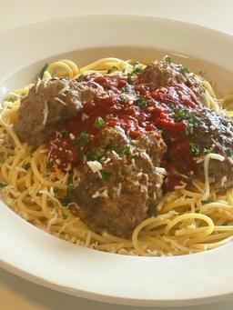 Spaghetti & Meatballs